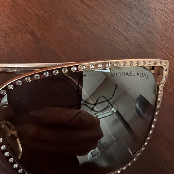 Michael Kors sunglass - Picture 5 of 5